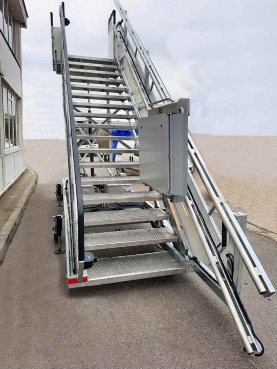 GTLE platform on stairs to the aircraft